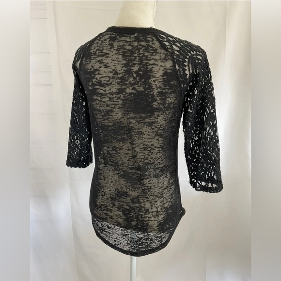 Sparkly reindeer Southern Grace Top Tis The Season To Sparkle Top, Sz Sm… - Picture 2 of 7